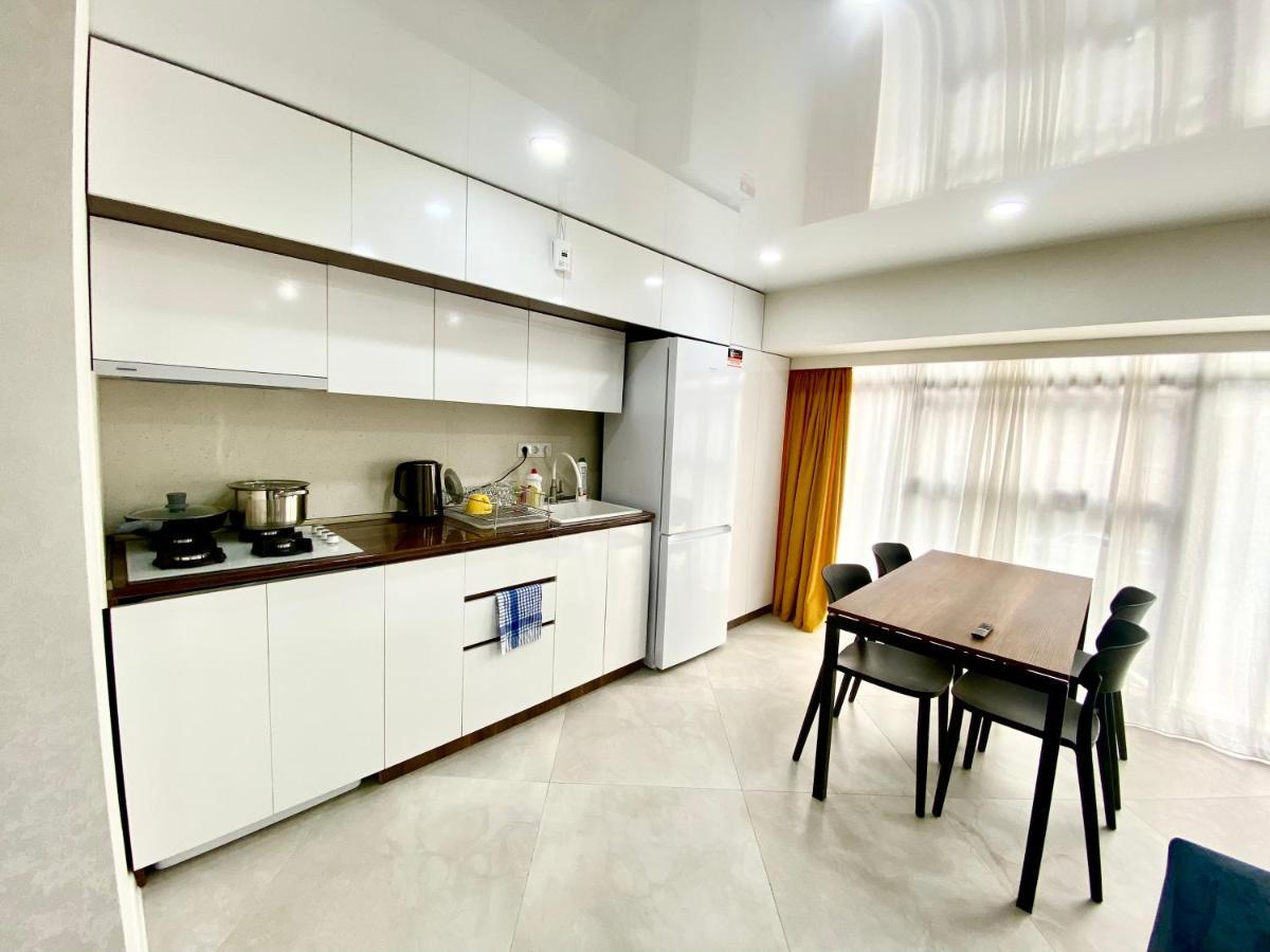 Gss - A Apartment Тбілісі Екстер'єр фото