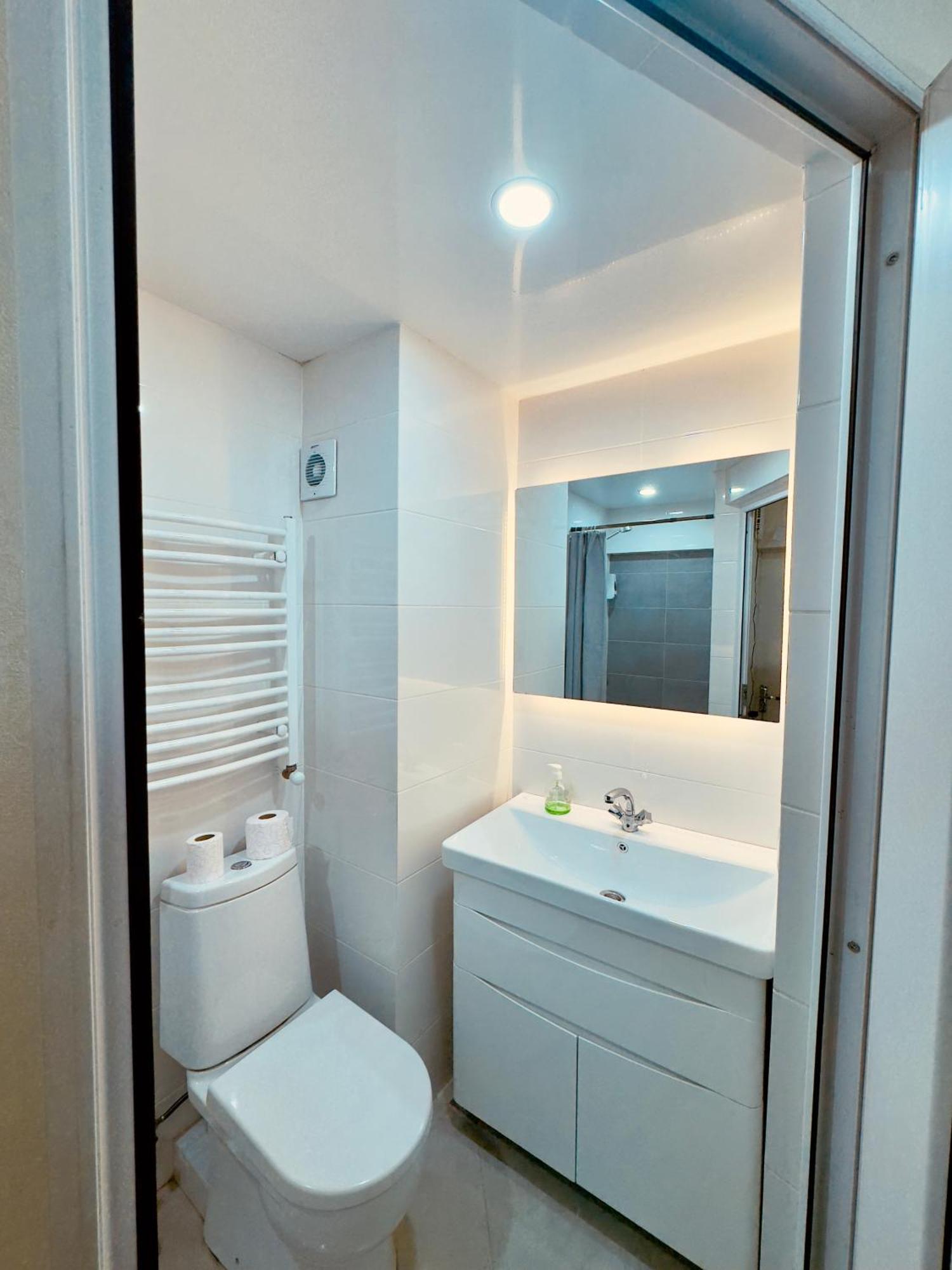 Gss - A Apartment Тбілісі Екстер'єр фото
